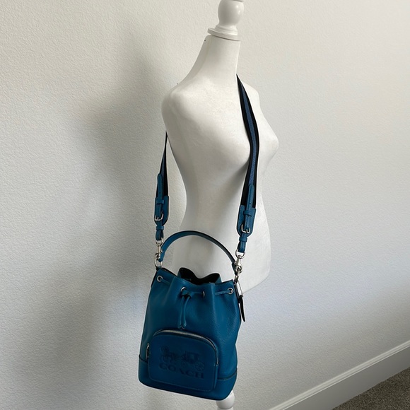Coach purse crossbody - Picture 3 of 8